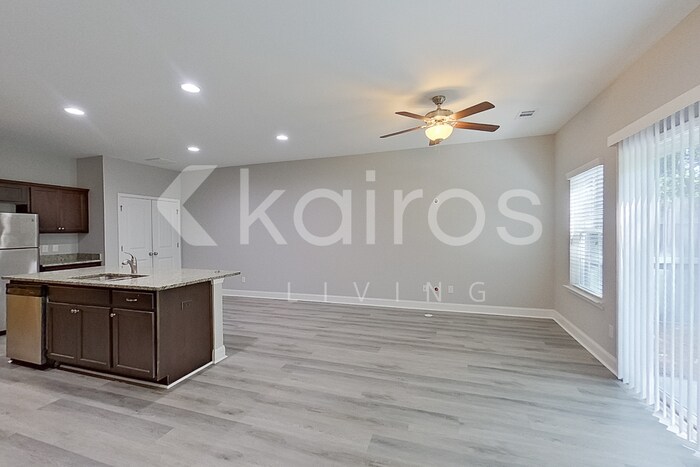 Building Photo - 607 Ferguson Ln