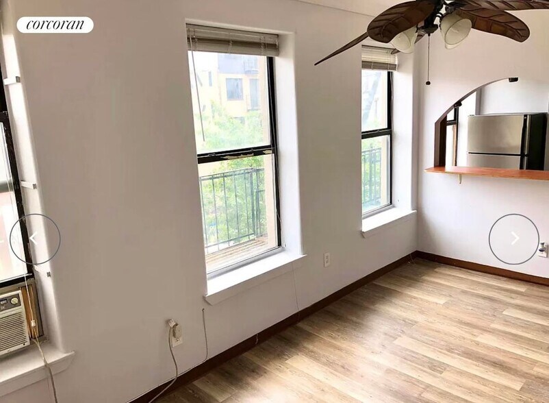 Building Photo - 448 E 13th St