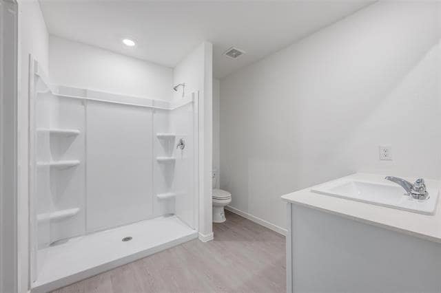 Building Photo - 1301 Salton Ln