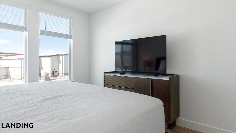 Building Photo - 10670 Jake Jabs Blvd