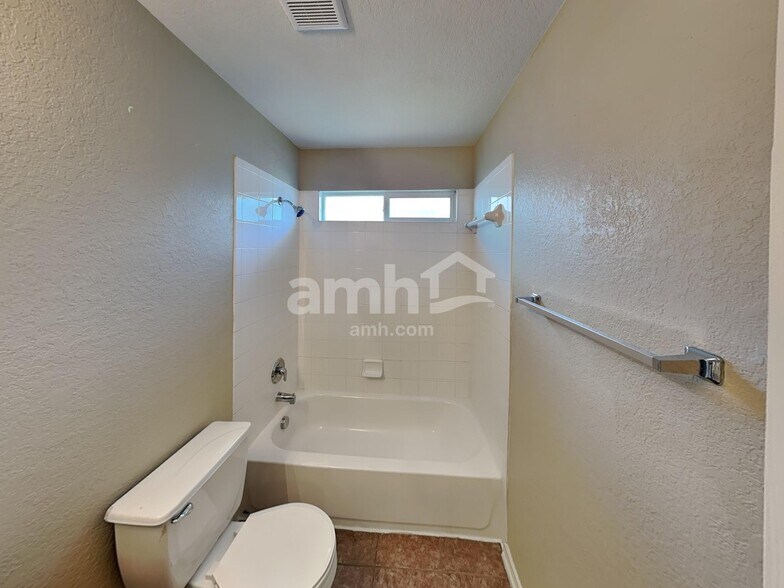 Building Photo - 11766 Wayward Daisy