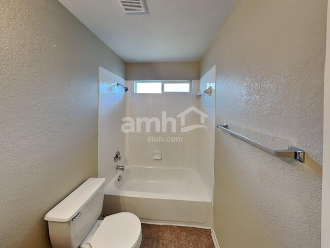 Building Photo - 11766 Wayward Daisy