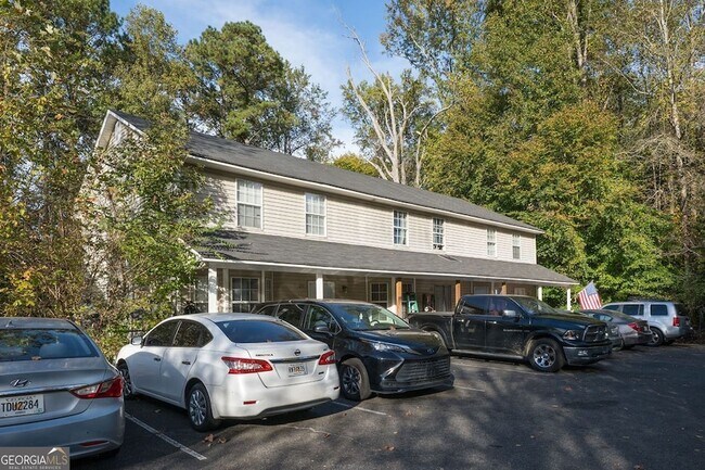 Building Photo - 330 Herndon Way