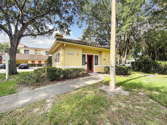 Building Photo - NEWLY RENOVATED 2-Bdrm Condo in Visconti's...
