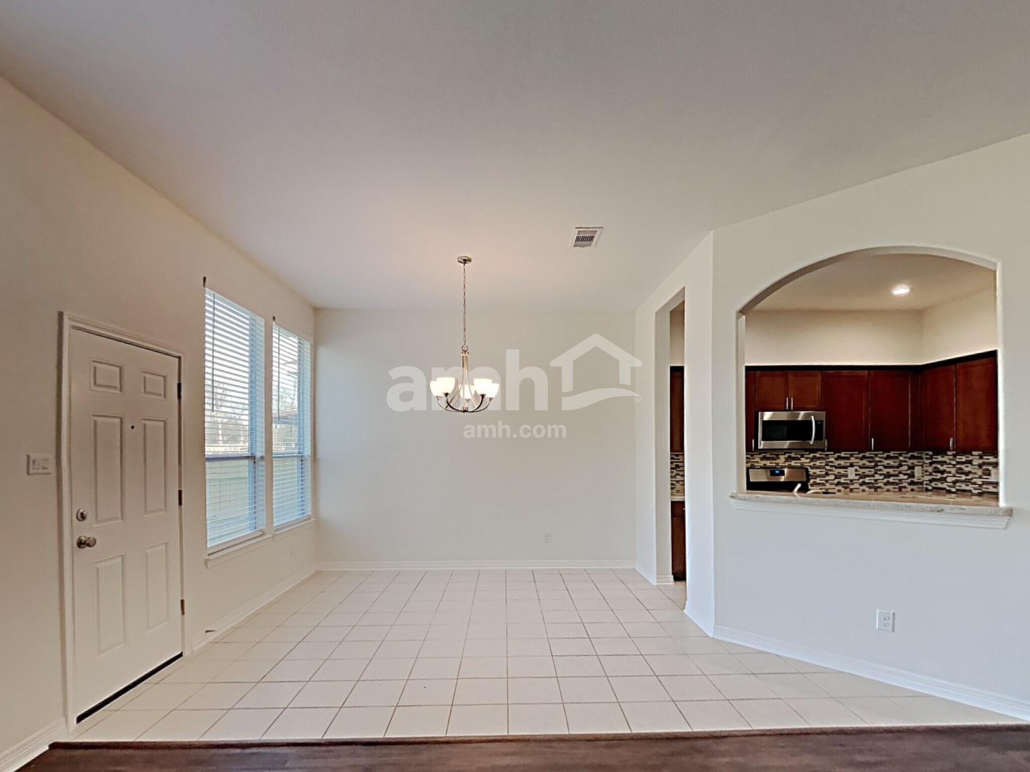 Building Photo - 2204 Perkins Crossing Dr