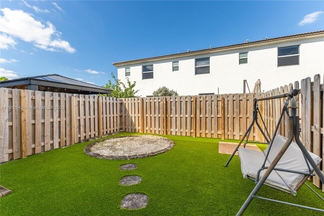 Building Photo - 12150 NW 23rd Ct