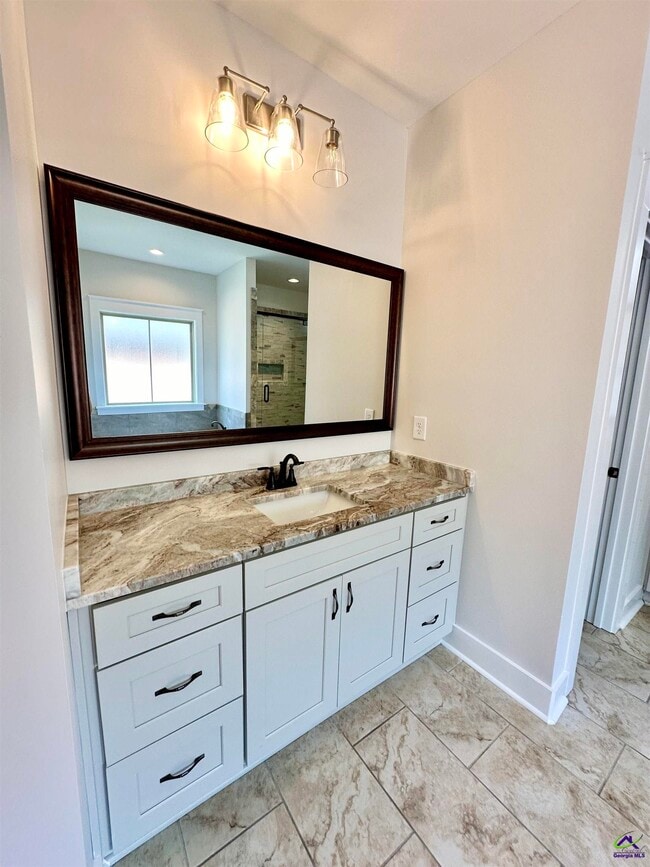 Building Photo - 101 Maidenhair Ct