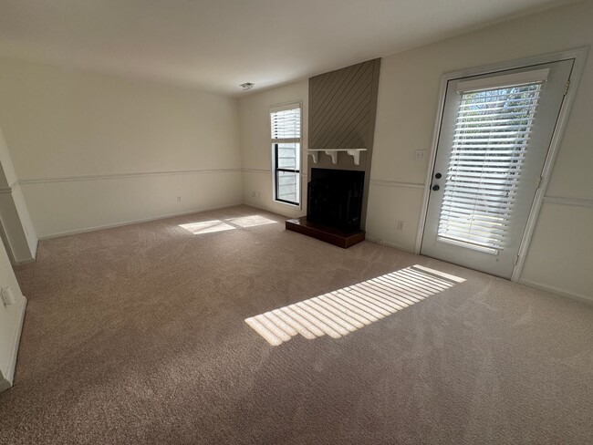 Building Photo - Upgraded 2 Bed | 2.5 Bath Townhome In Cary...