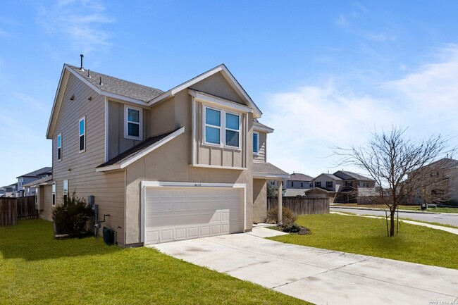 Building Photo - 4837 Park Gln