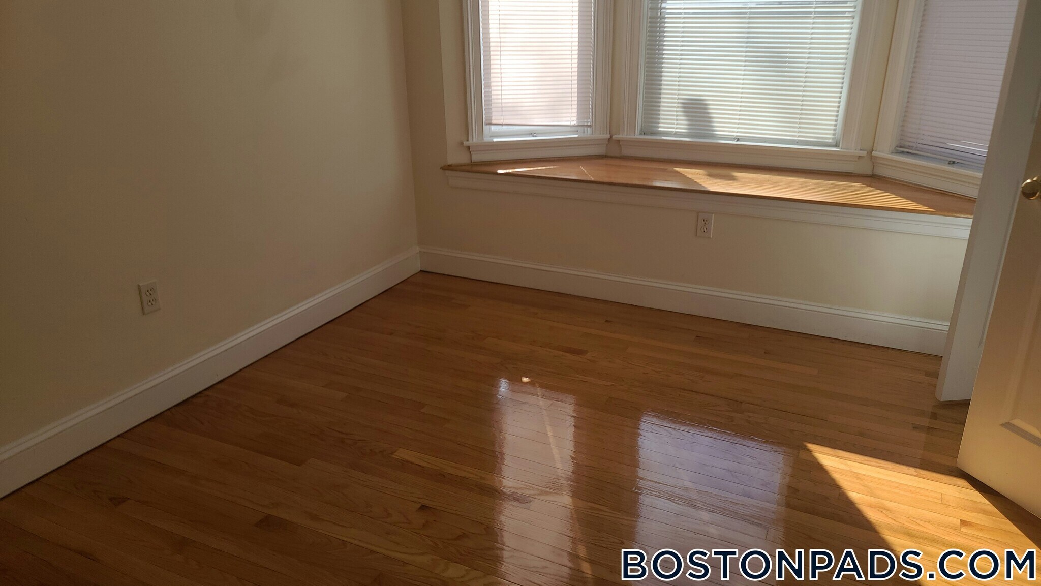 Building Photo - 9 Gardner Terrace