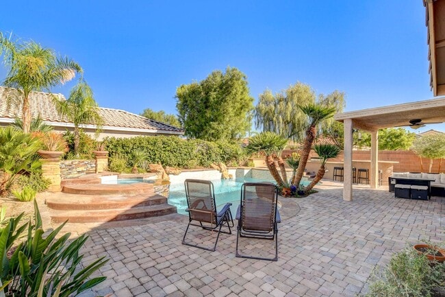 Building Photo - Stunning Aliante Single-Story with Casita ...