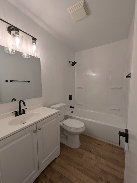 Building Photo - 341 Table Mountain Blvd