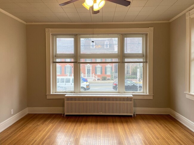 Building Photo - 107 S Broad St