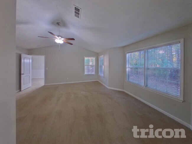 Building Photo - 222 Whistle Way