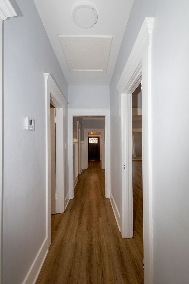 Building Photo - Fully Renovated Craftsman Home, 3-Bedroom,...