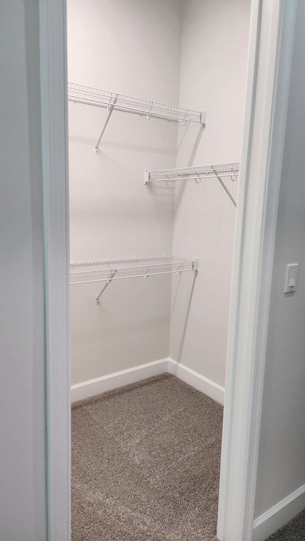 Building Photo - 14970 RedCove Pl