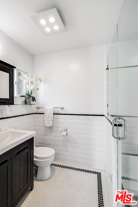 Building Photo - 3012 Bagley Ave