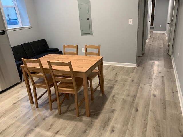 Building Photo - 517 S 42nd St