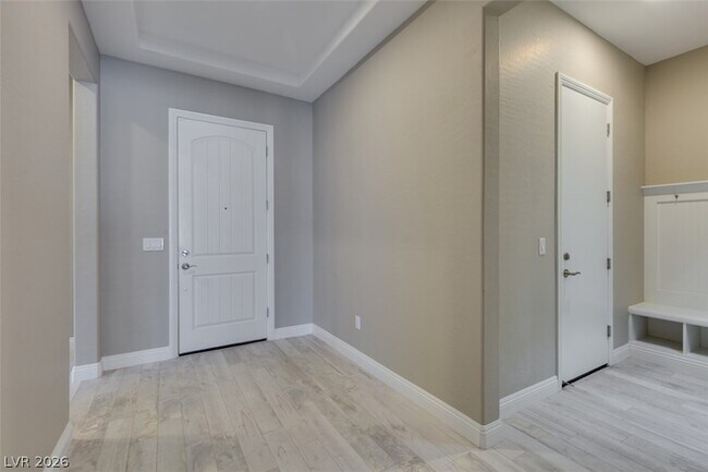 Building Photo - 11822 Spadari Ct