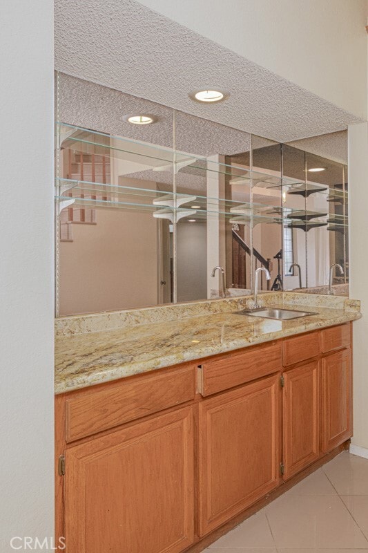 Building Photo - 4470 E Ardmore St