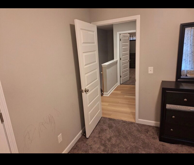 Building Photo - 317 Underhill Dr