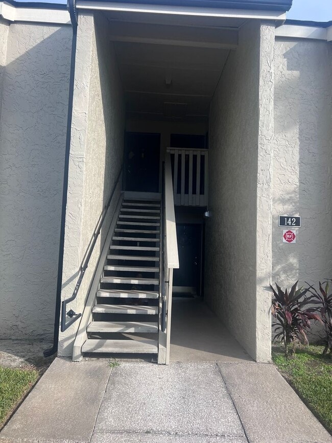 Primary Photo - 1/1 in Springwood Village