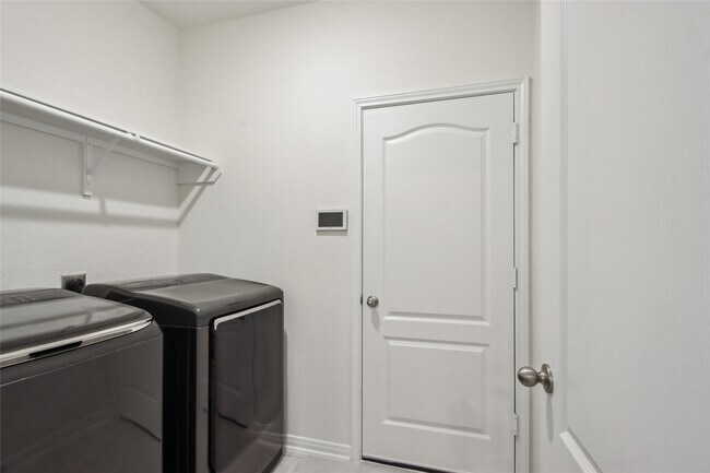 Building Photo - 2877 Grand Anse Dr