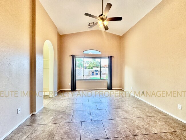 Building Photo - 8999 E Marci Lynne Way