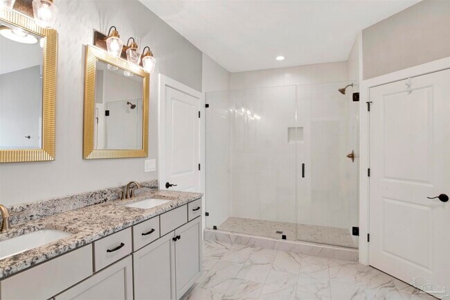 Building Photo - 4320 Quiet Ct