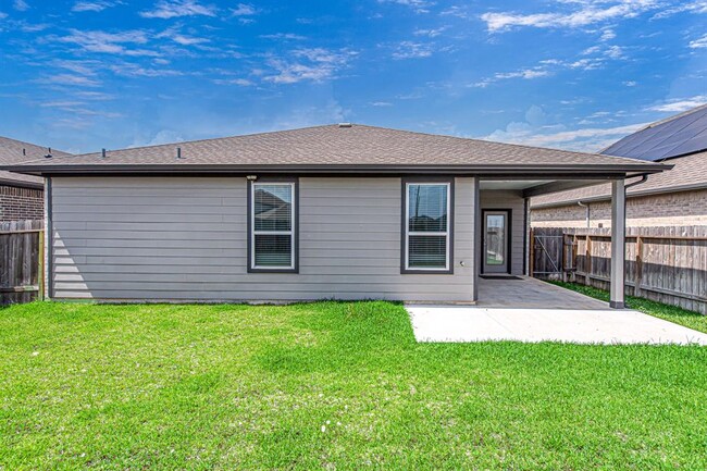 Building Photo - 22511 Petrizzi Ln