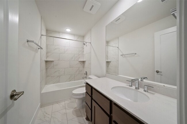 Building Photo - 6 Clearview Terrace Pl