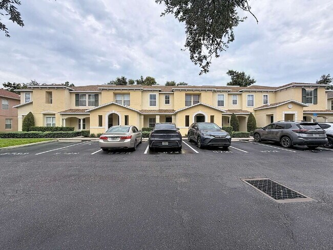 Building Photo - 8723 Sheldon Creek Blvd