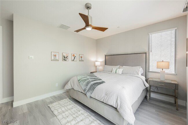 Building Photo - 11262 Cactus Tower Ave