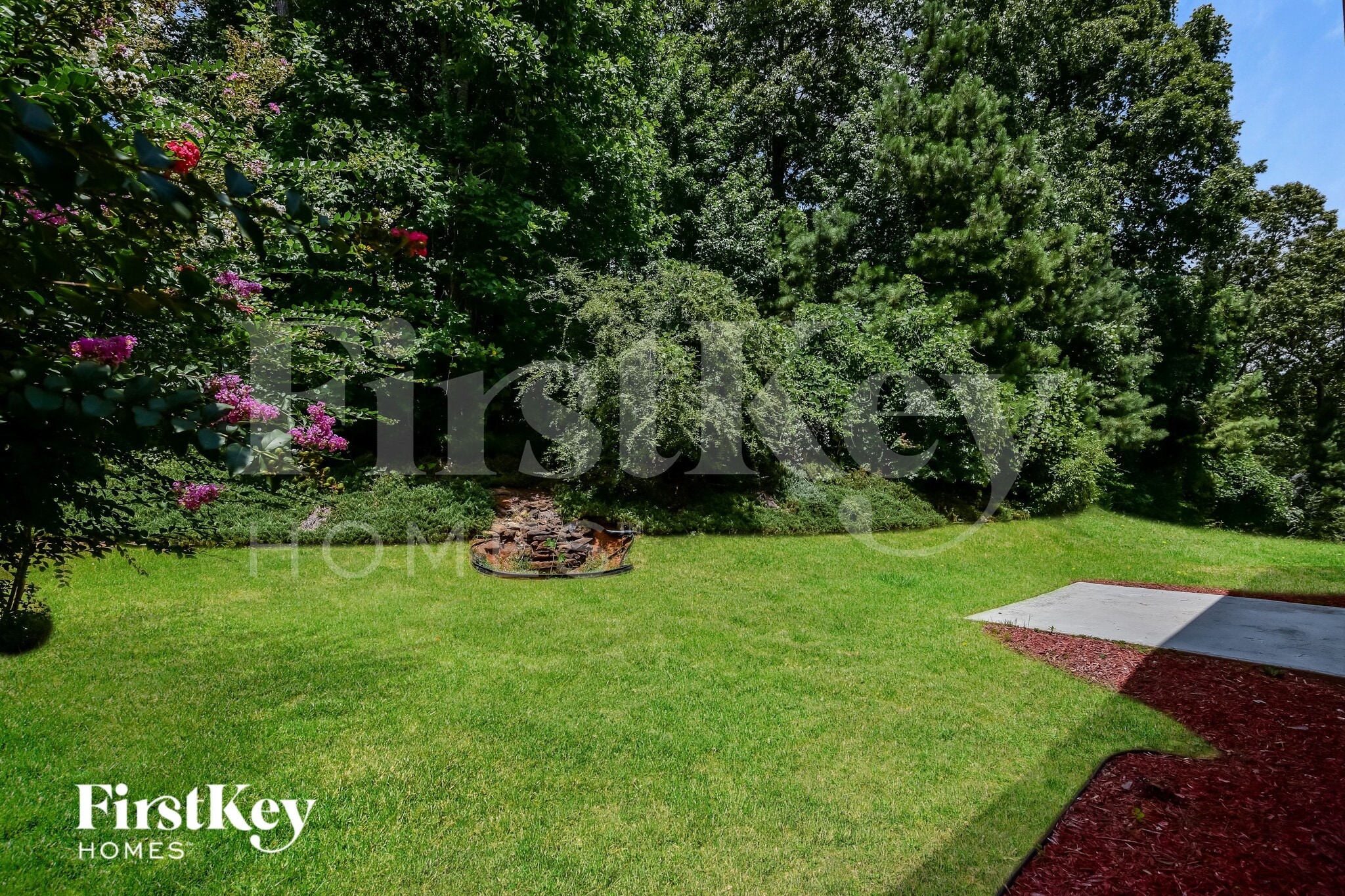 Building Photo - 6014 Fairing Drop