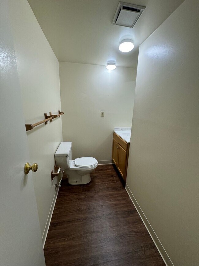 Building Photo - 1843-1847 N. 4th St.