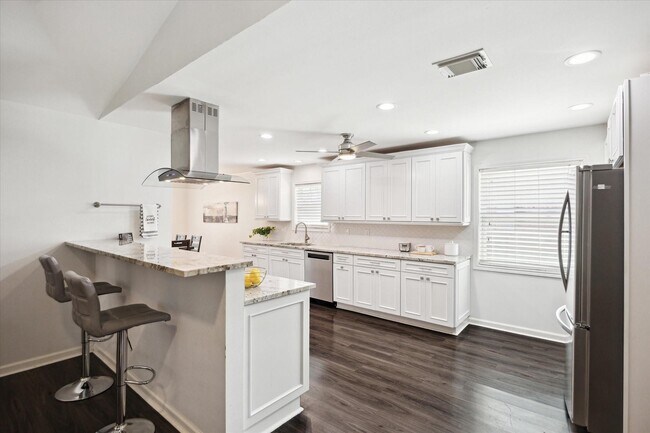 Building Photo - 7614 Braesview Ln