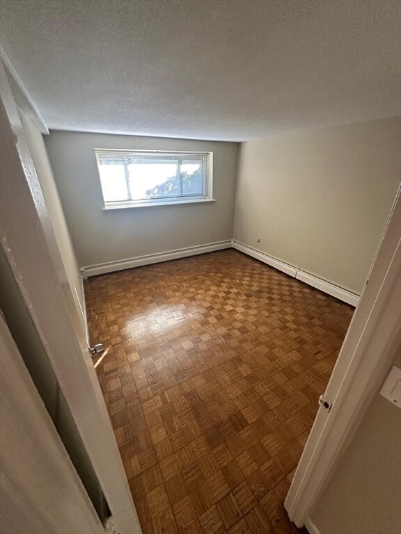 Building Photo - 375 Harvard St