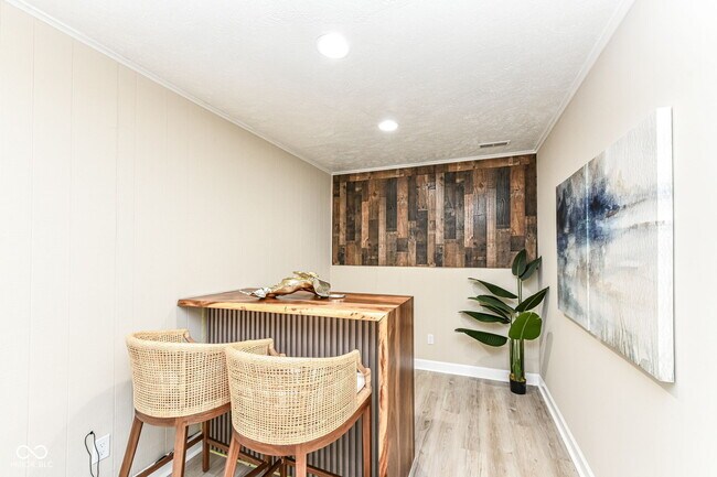 Building Photo - 651 Fabyan Rd