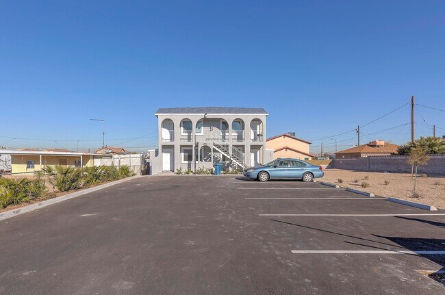 Building Photo - 471 Jefferson Blvd