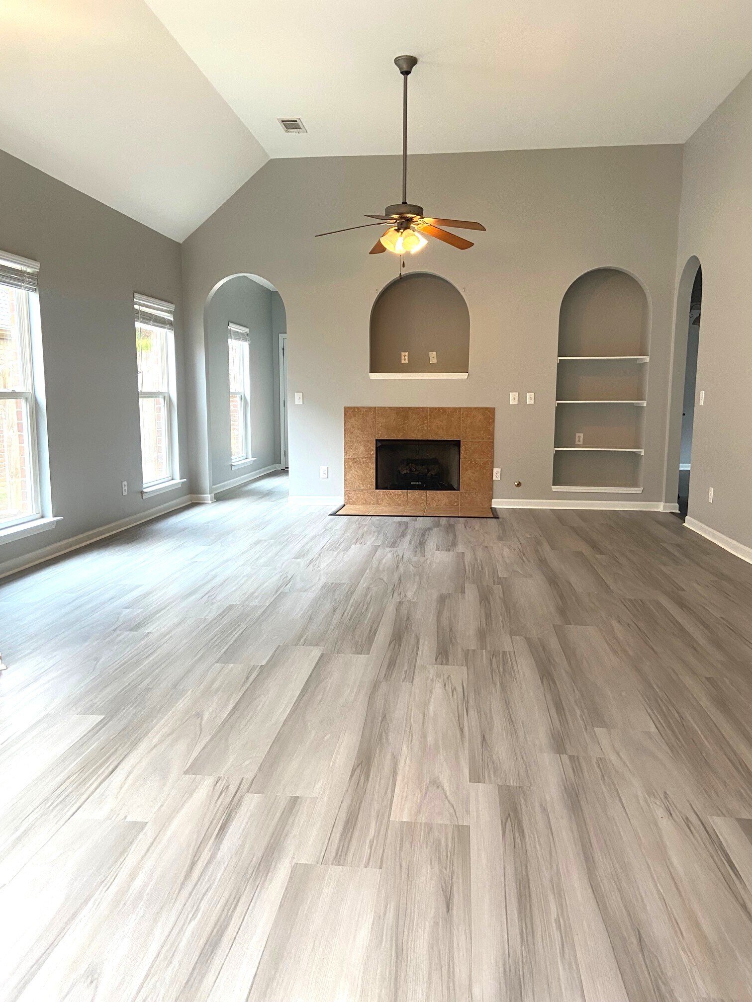 Building Photo - 256 Oxmoor Pl