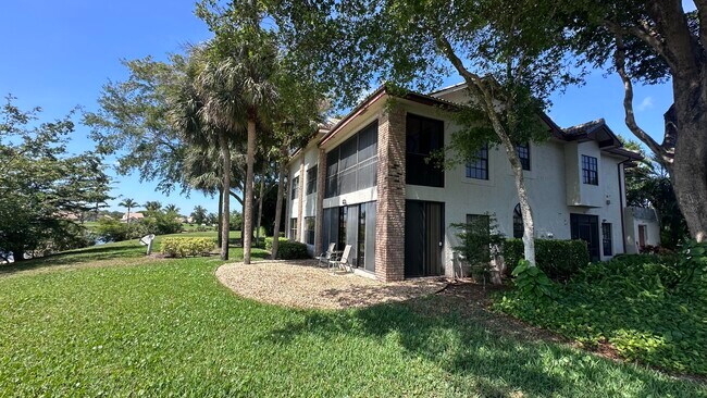 Building Photo - 8065 Aberdeen Dr