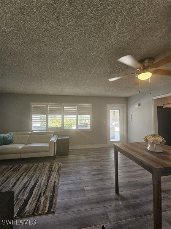 Building Photo - 548 Broad Ave S