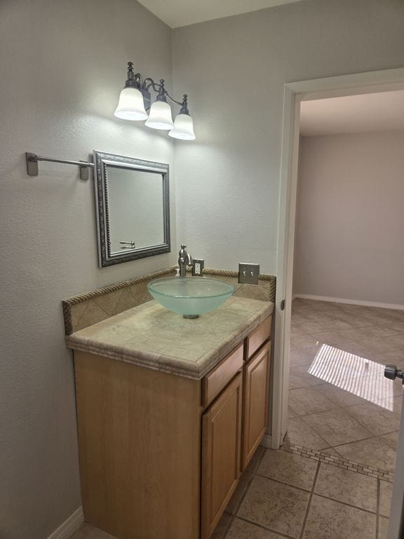 Building Photo - 40260 Maravilla Dr