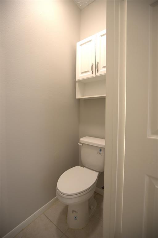Building Photo - 21631 Live Oaks Spring Dr