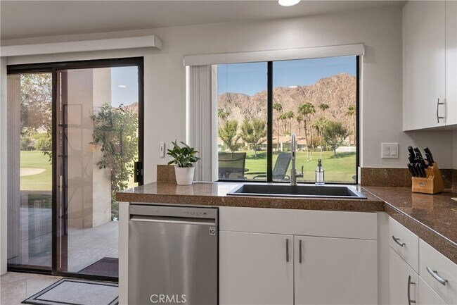 Building Photo - 54829 Oak-Hill