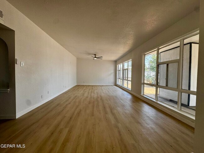 Building Photo - 5102 Beals St
