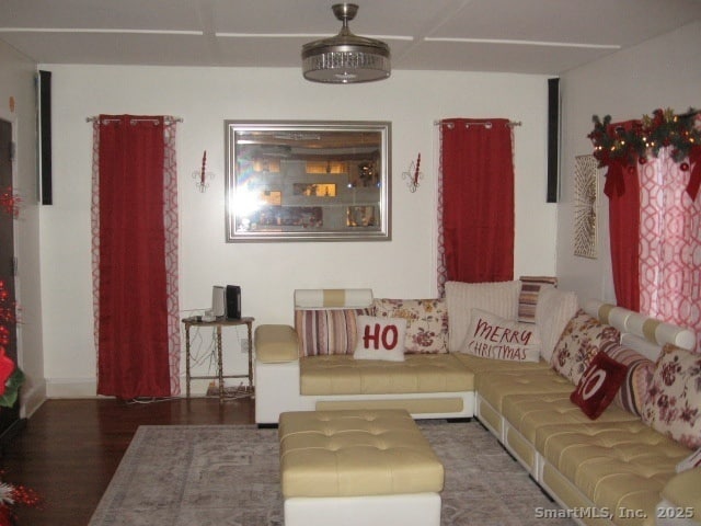 Building Photo - 105 Edin Ave