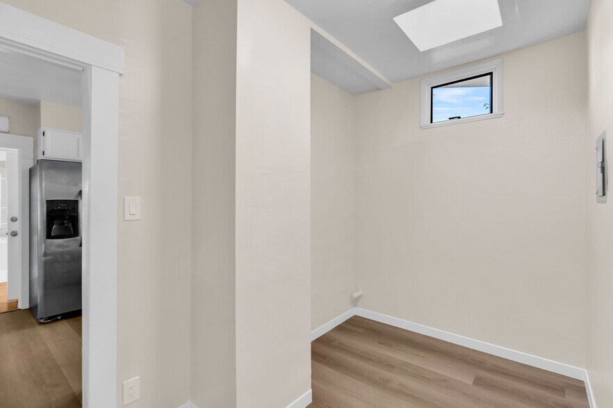 Building Photo - 1322 Marin Ave