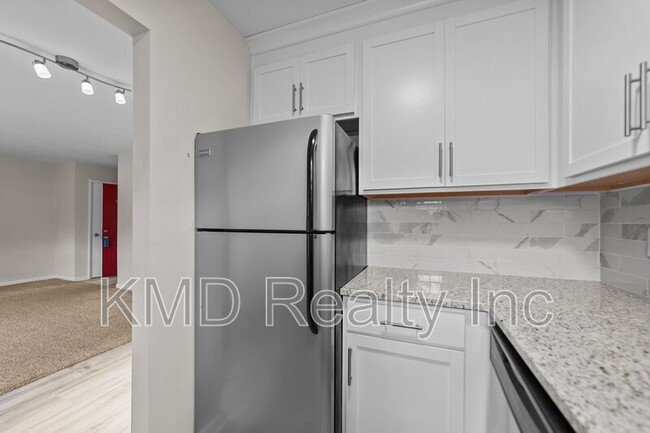 Building Photo - 4605 Coronado Dr