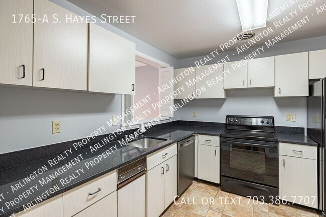 Building Photo - 1765-A S Hayes St